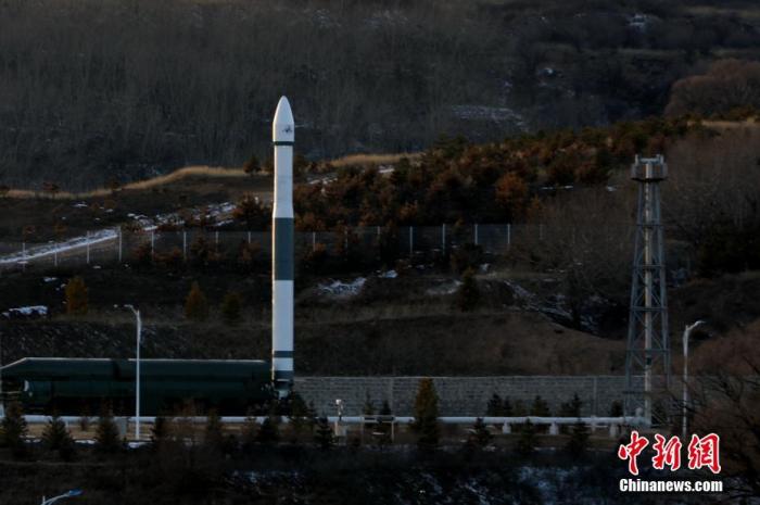 中国快舟一号甲火箭成功实施“一箭六星”发射。郑逃逃 摄