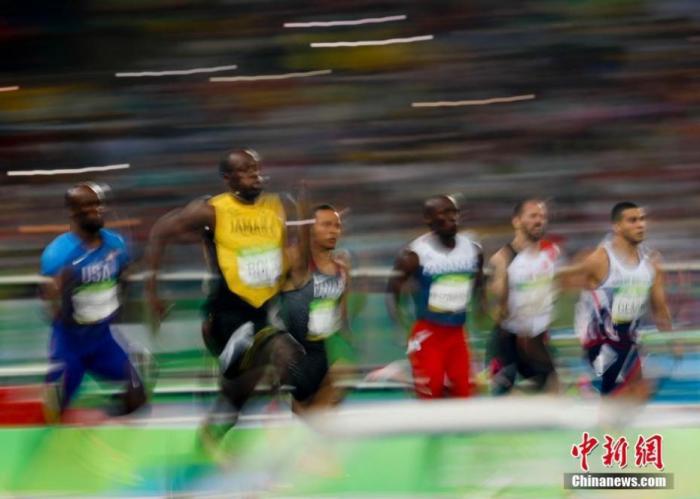 资料图：当地时间8月18日，在里约奥运会男子200米决赛中，牙买加“闪电”博尔特以19秒78的成绩获得冠军。/p中新网记者 杜洋 摄